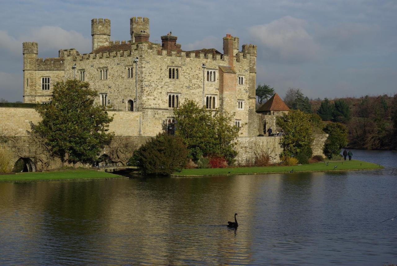 Bed and Breakfast Leeds Castle Maiden'S Tower Maidstone Exterior foto